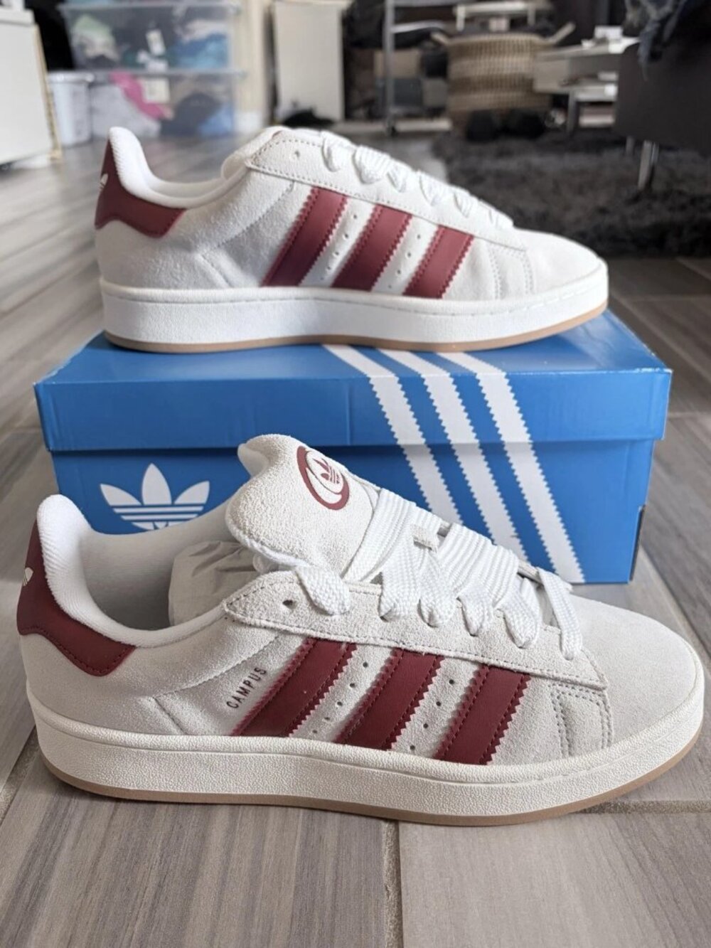 Women's adidas Originals Campus 00s Shoes - Crystal White Preloved Ruby JQ7783 - Picture 3 of 16
